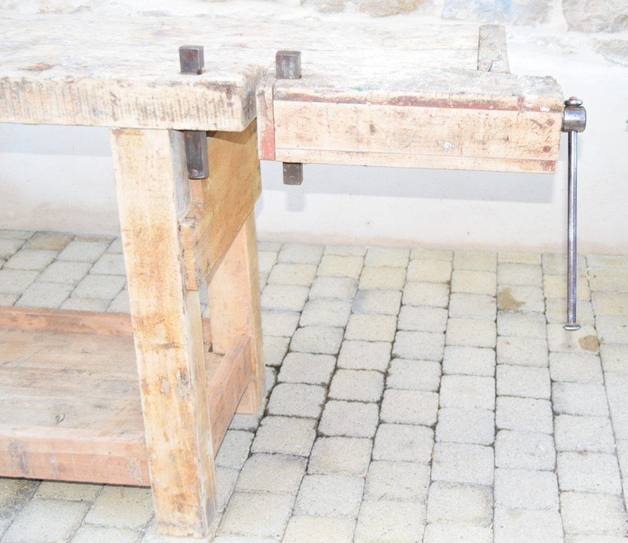 Carpenter's Workbench-photo-4
