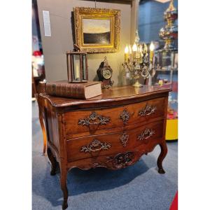 Provencal Chest Of Drawers In Walnut 18th