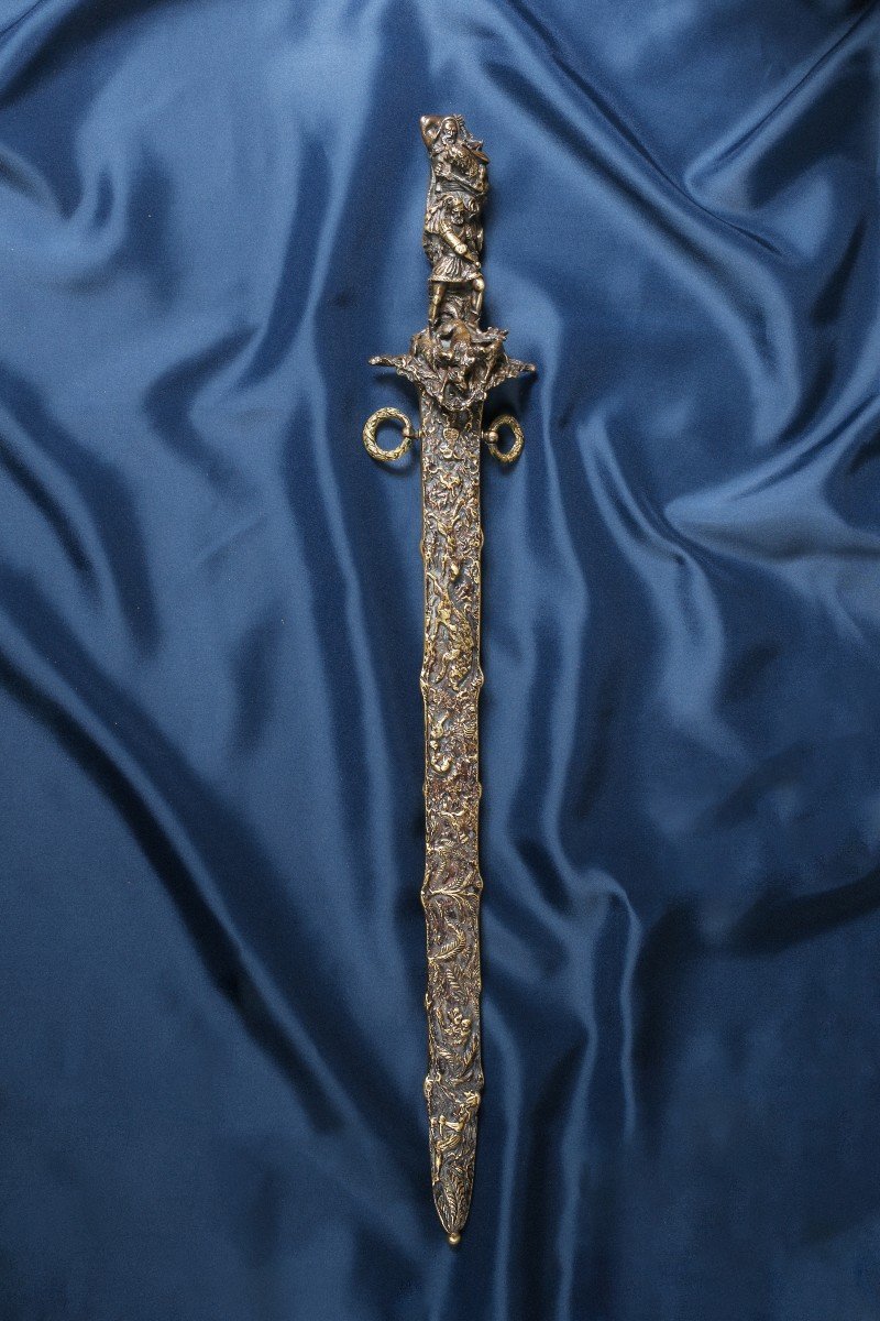 Romantic Hunting Dagger -photo-4