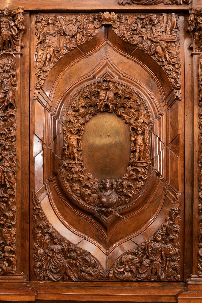 German Cupboard In Walnut, Hamburg, Late 17th Century-photo-3