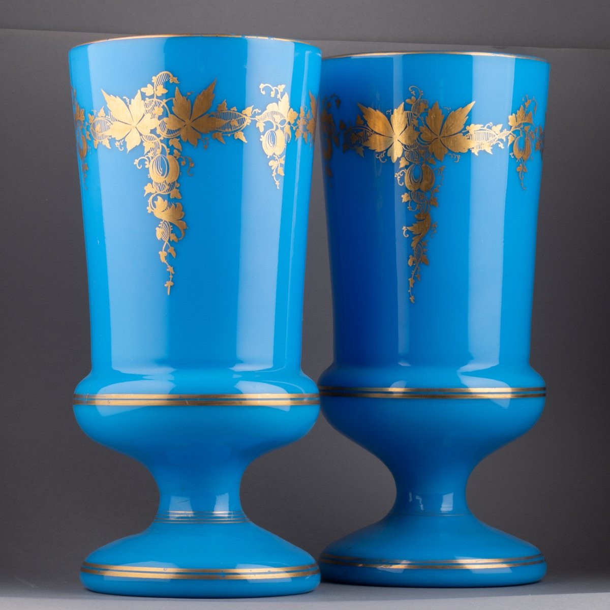 Pair Of Blue Opaline Vases, 19th Century-photo-2