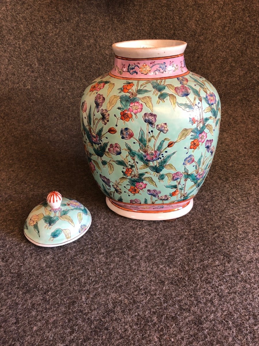 Covered Vase In Glazed Ceramic. China, 19th Century-photo-3