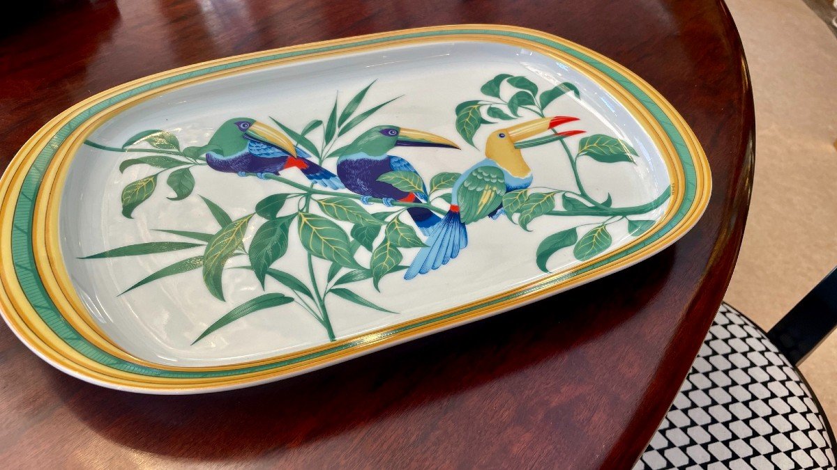 Plat « toucans » En Porcelaine, Signé Hermès, XXe Siècle-photo-3