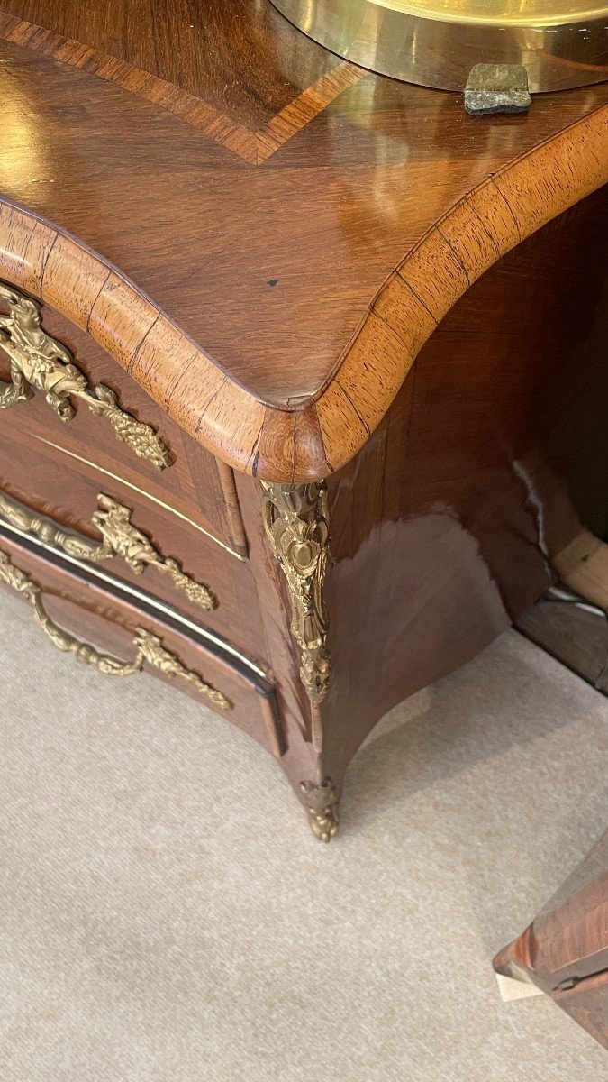 Louis XV Chest-of-drawers With Pinched Sides, 18th Century-photo-4