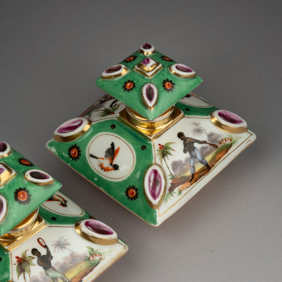 Pair Of Paris Porcelain Perfume Bottles, 19th Century-photo-1