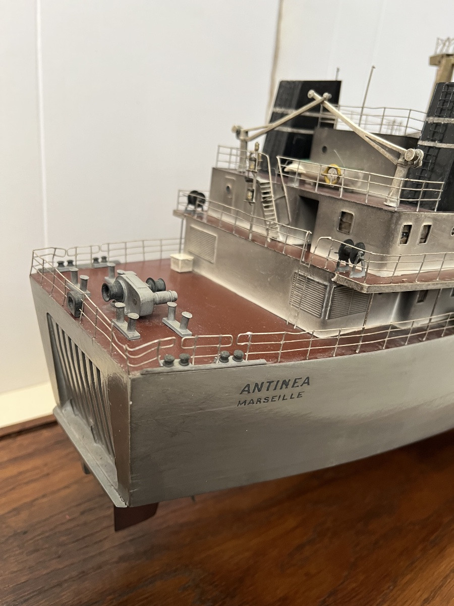 Construction Site Model Of The Roulier Antinea Cargo Ship From The Maritime Industrial Union-photo-3