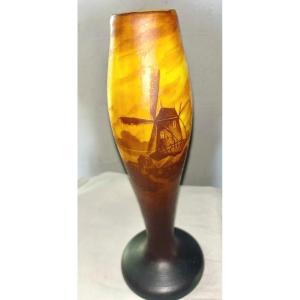 Vase Muller Freres