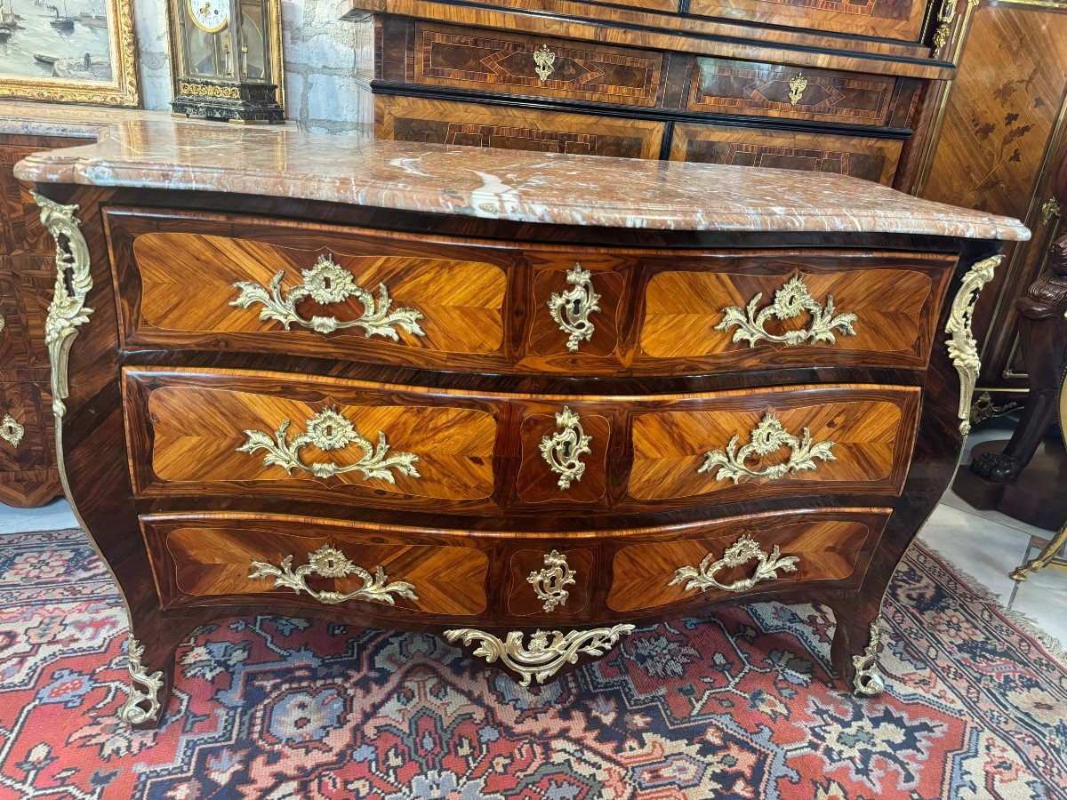 COMMODE TOMBEAU EPOQUE LOUIS XV - 18ème