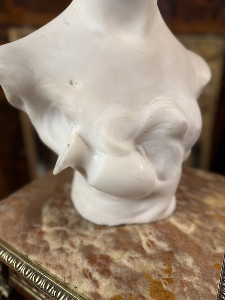 19th Century Marble Female Bust-photo-3