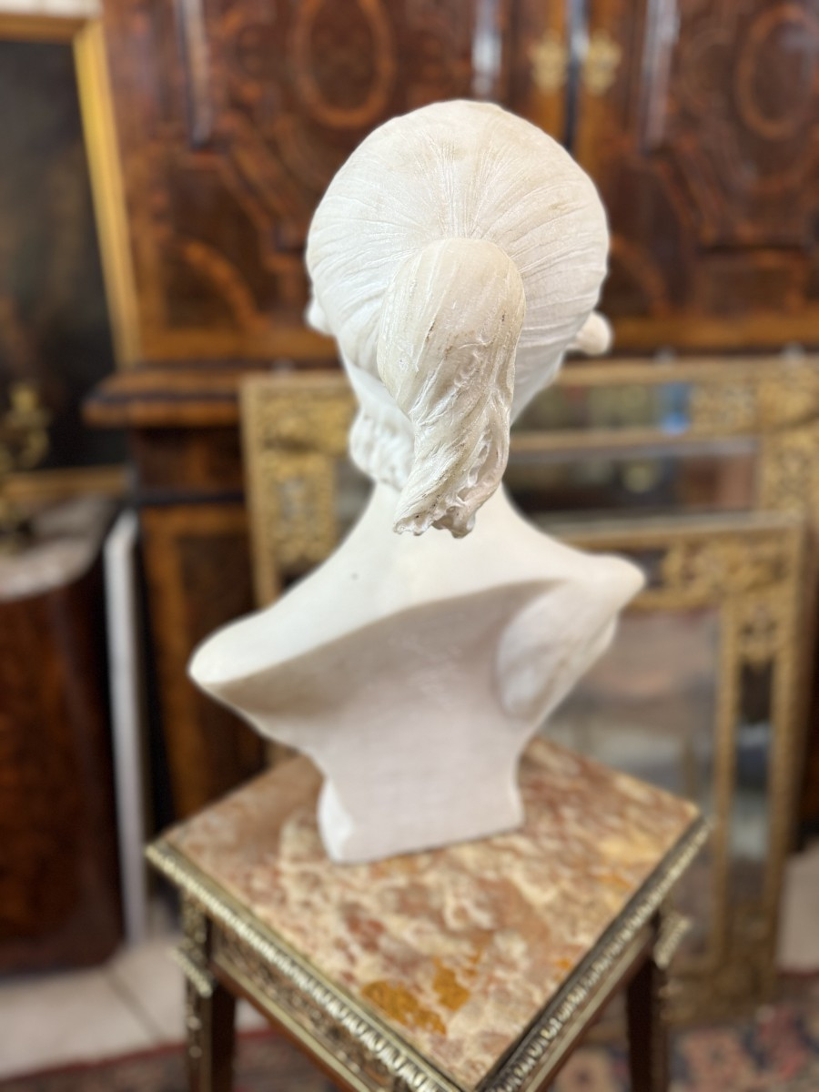 19th Century Marble Female Bust-photo-2