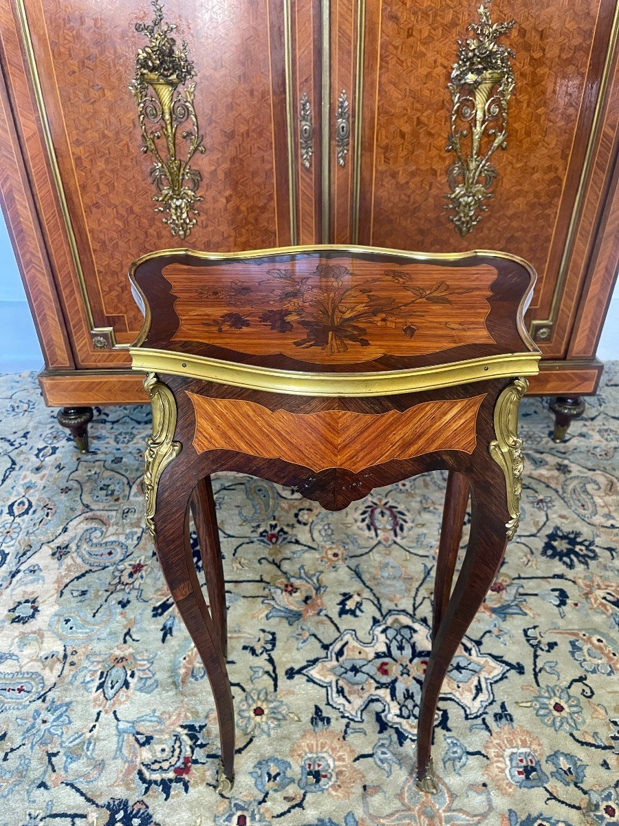 PETITE TABLE A BIJOUX NAPOLEON III signée F.LINKE