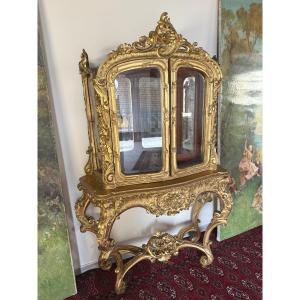 VITRINE - CONSOLE EN BOIS DORE DE STYLE LOUIS XV