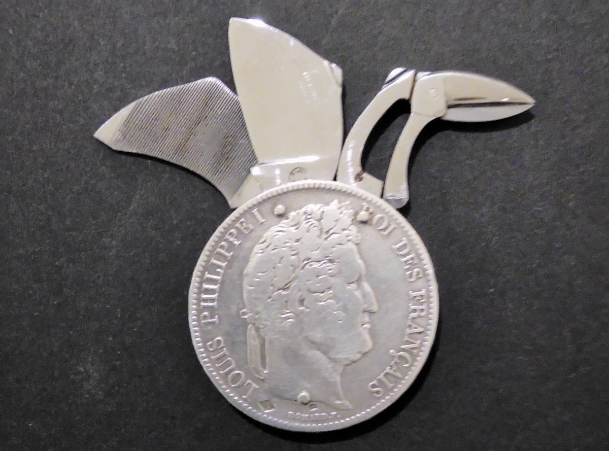 Coupe Ongle Eloi Pernet   signé Hermes     5 Francs 1832   Necessaire A Manucure