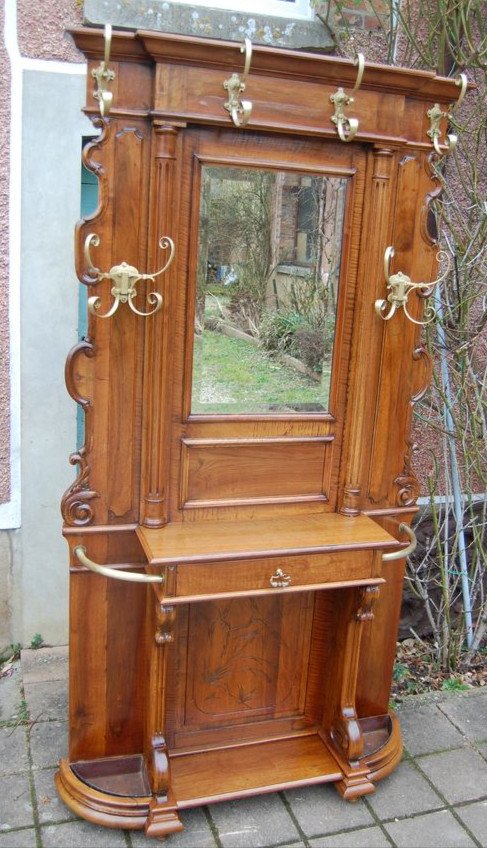 Napoleon III Coat Rack In Walnut Late 19th Century