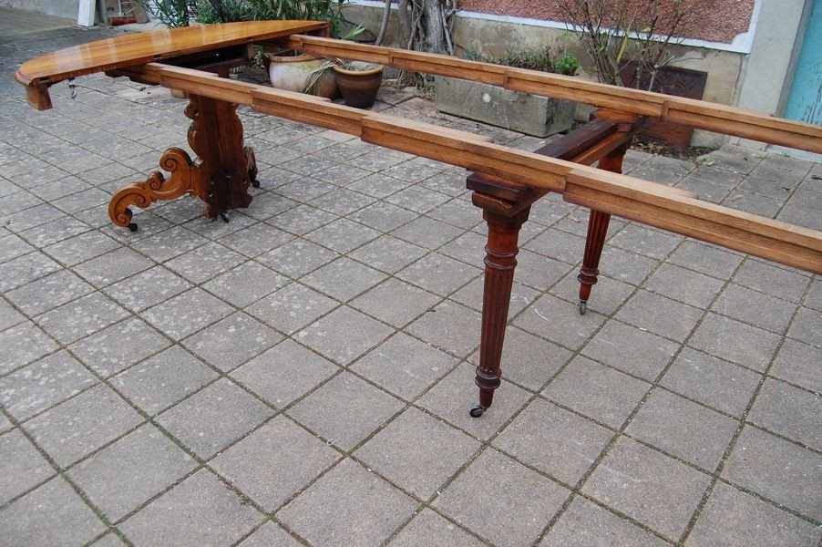 Napoleon III Table With Central Foot In Walnut With Six Extensions 16 Place Settings Late 19th Century-photo-3