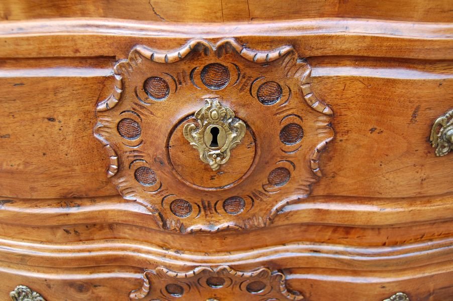 Commode Louis XV Lyonnaise In Walnut From The 18th Century-photo-7