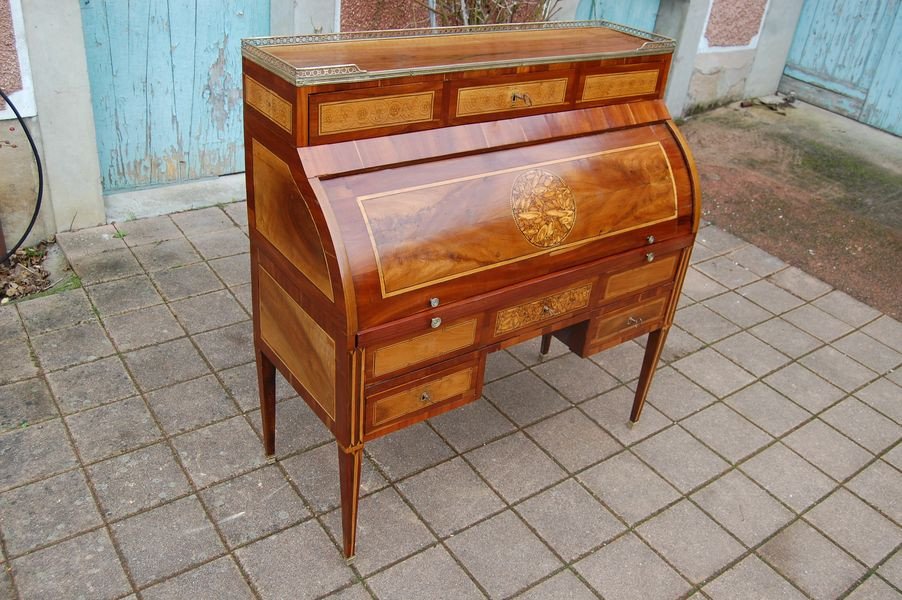 Cylinder Desk D Louis XVI Period In Walnut Er Plum Tree From The 18th Century-photo-2