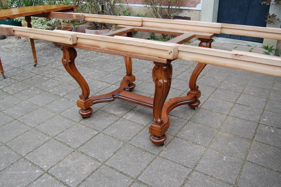 Napoleon III Walnut Table, Late 19th Century, 18 Place Settings, 5 Extensions-photo-5