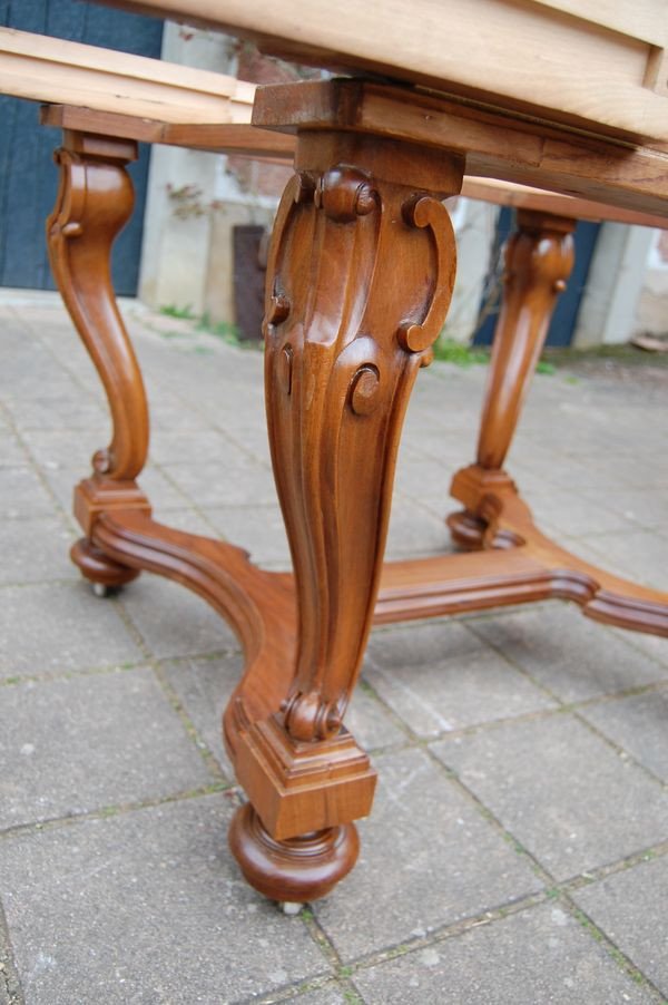 Napoleon III Walnut Table, Late 19th Century, 18 Place Settings, 5 Extensions-photo-6