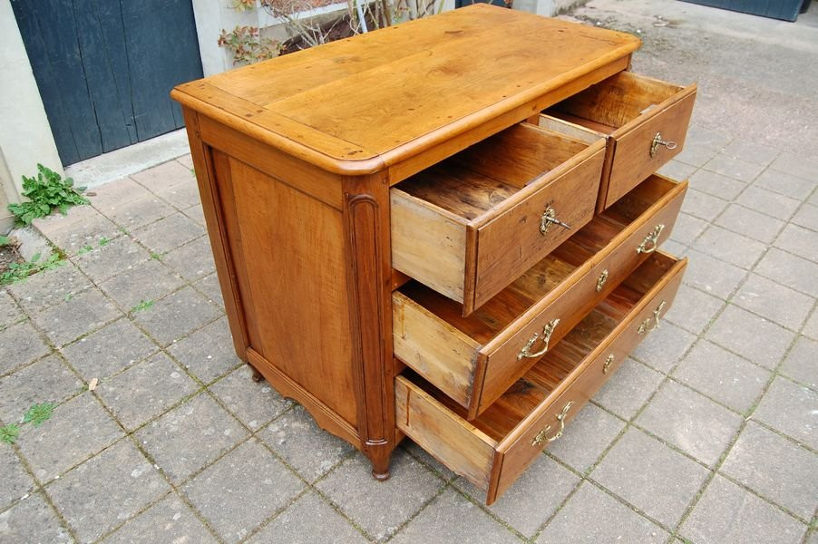 18th Century Louis XV Louis XVI Transition Chest Of Drawers In Walnut-photo-4