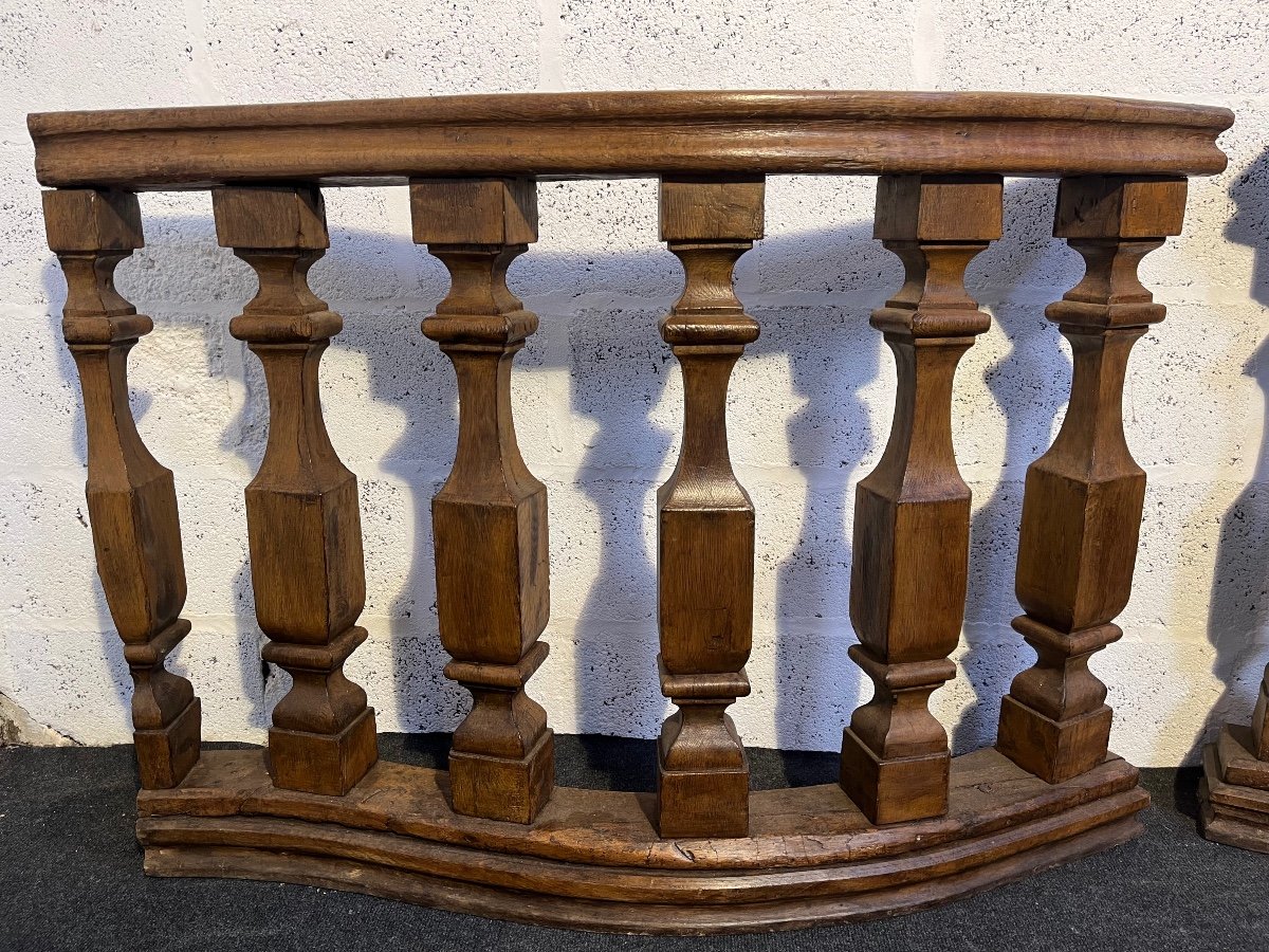 Pair Of Balusters-photo-2