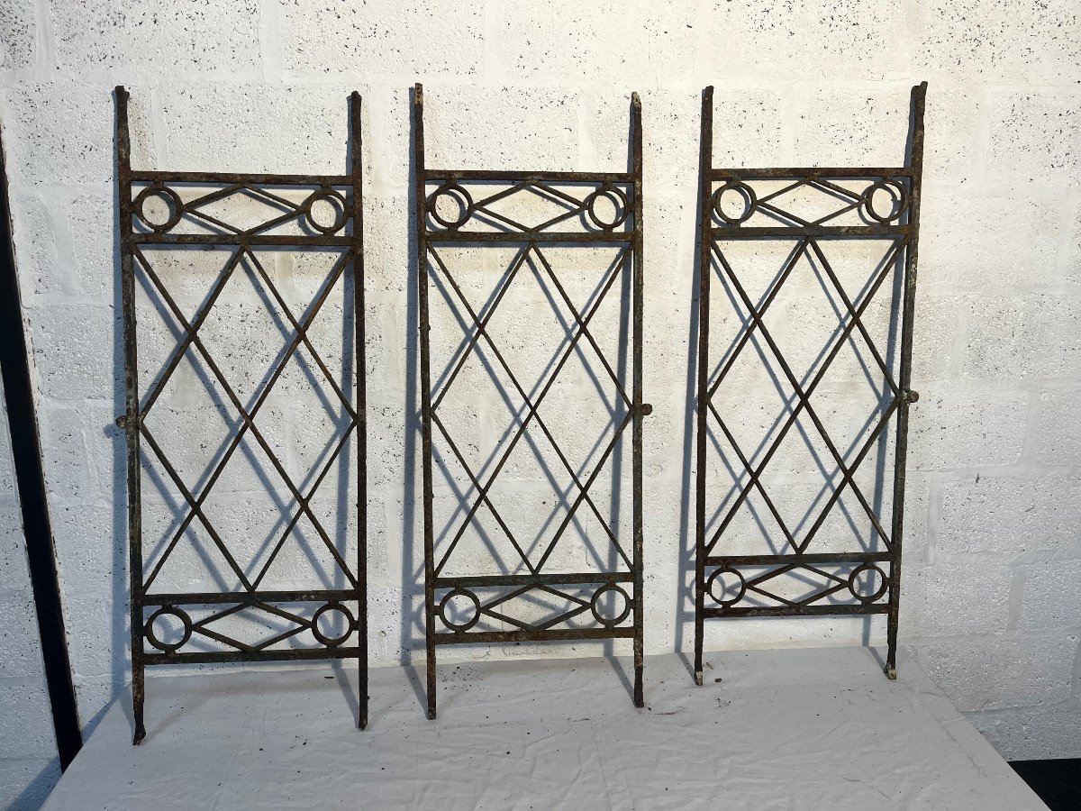 Set Of 3 Iron Railings