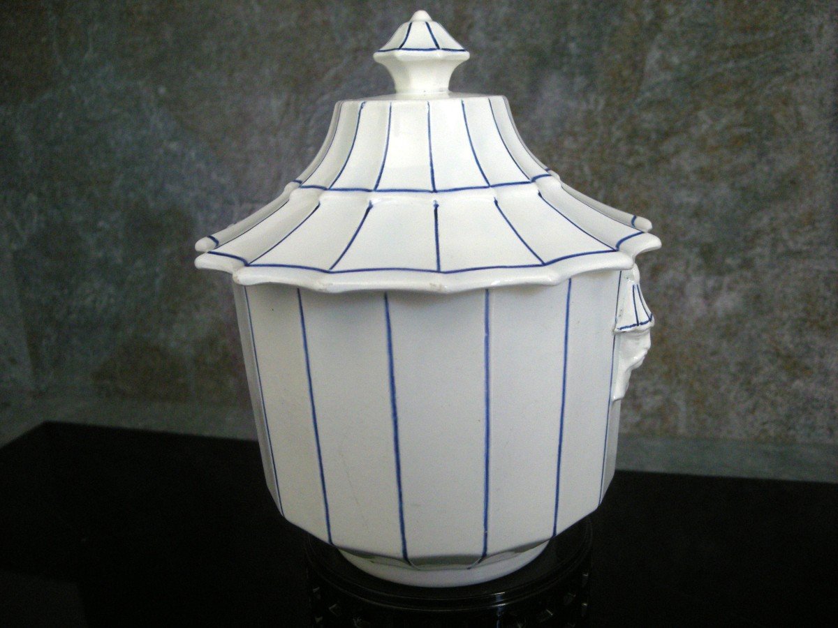 Astonishing Opaque Porcelain Sugar Bowl 1836 From Choisy Le Roi.-photo-1