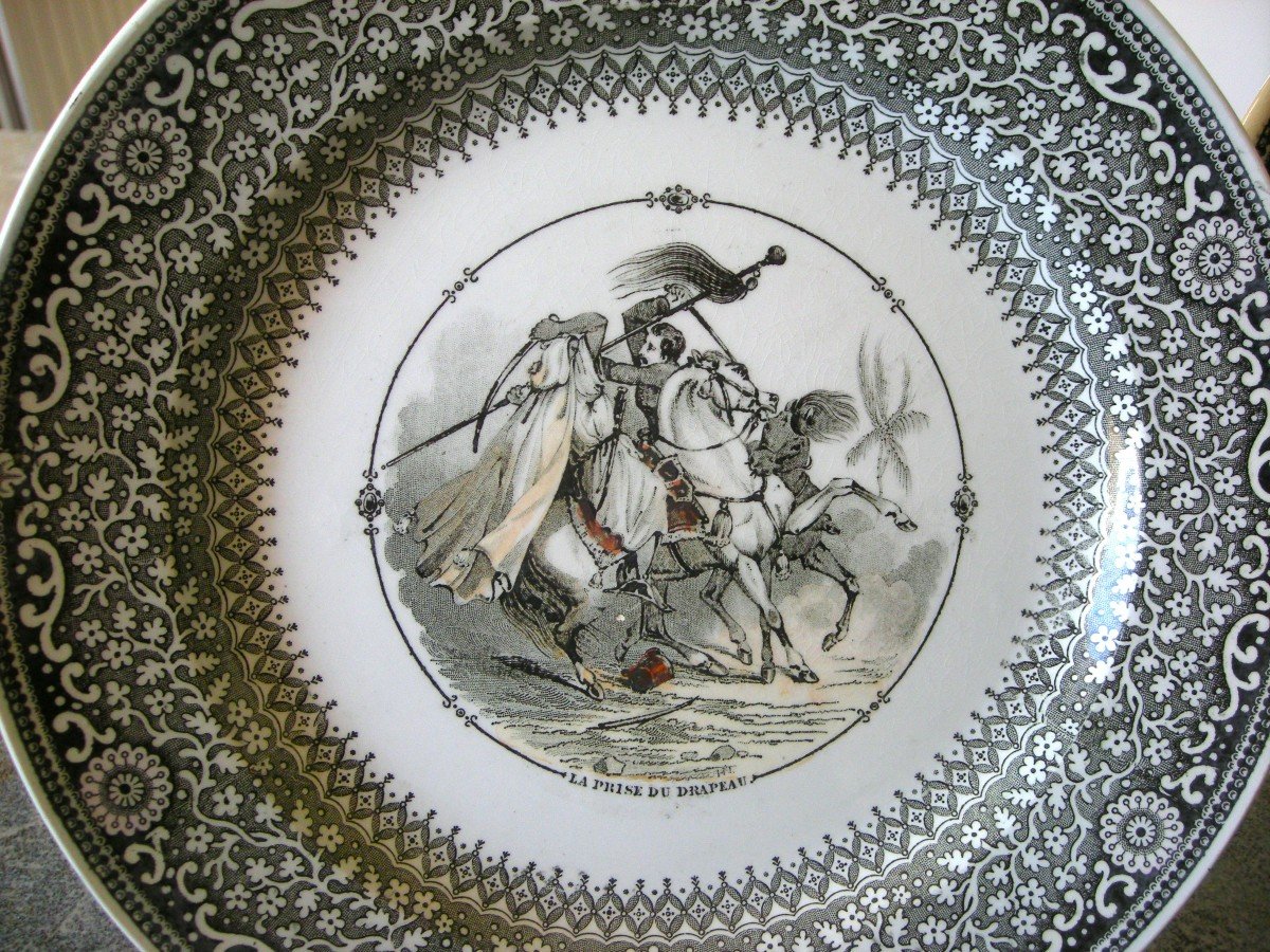 5 Opaque Porcelain Plates 1839 Military Decor By Creil And Montereau-photo-1