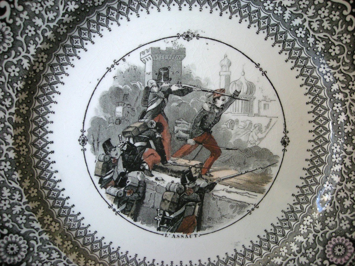 5 Opaque Porcelain Plates 1839 Military Decor By Creil And Montereau-photo-4