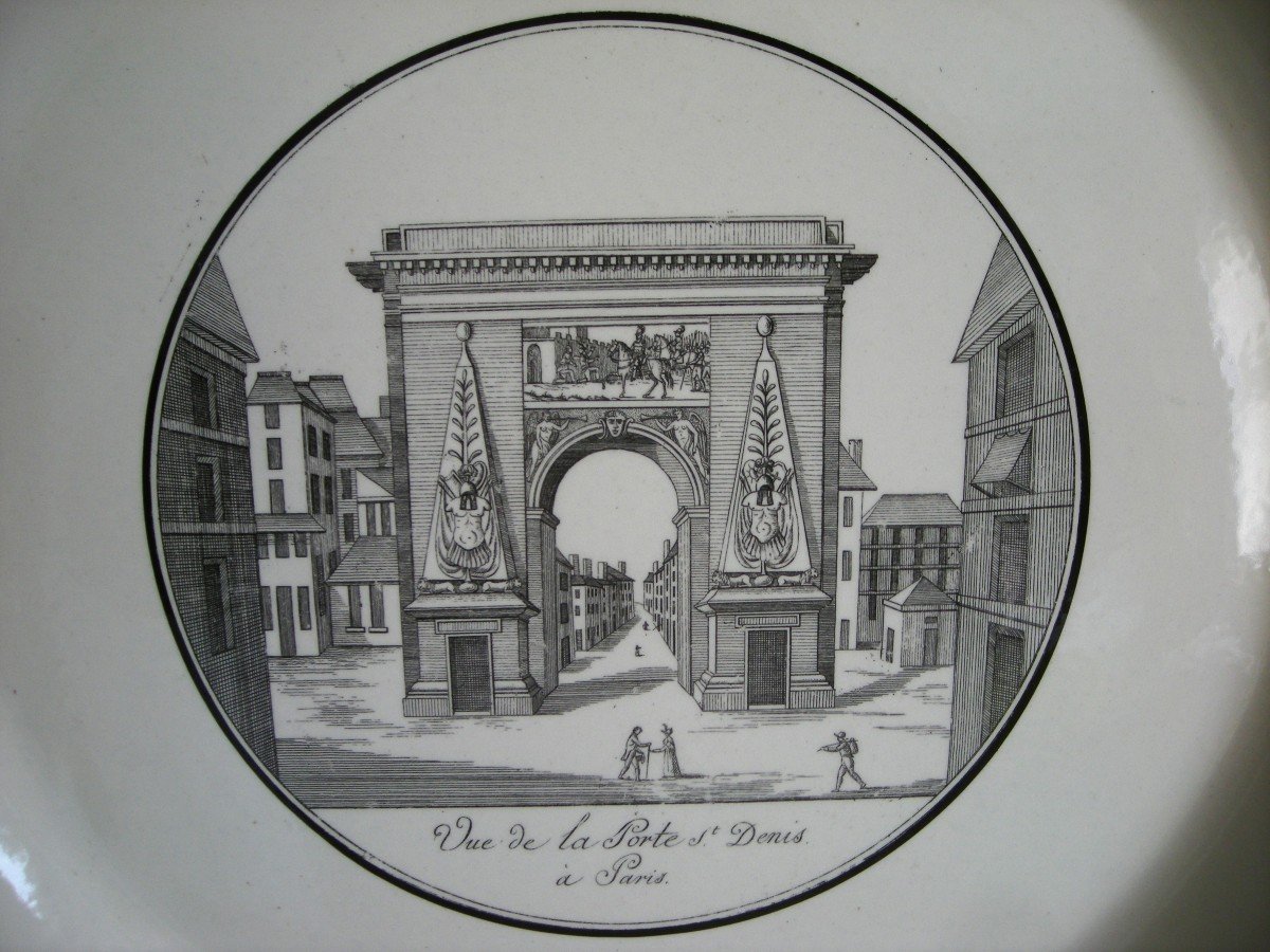 Plat  diamètre 38,7 cm  de  1824  Décor  Grisaille  Signé  Choisy  Le  Roi-photo-4