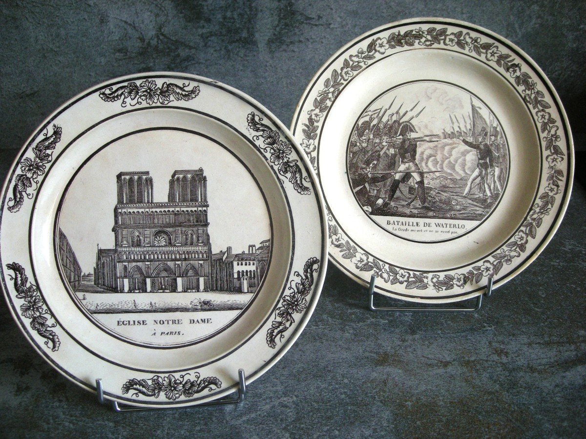 Deux  Assiettes  Faïence  Fine  De  La  Manufacture  d' Aumale