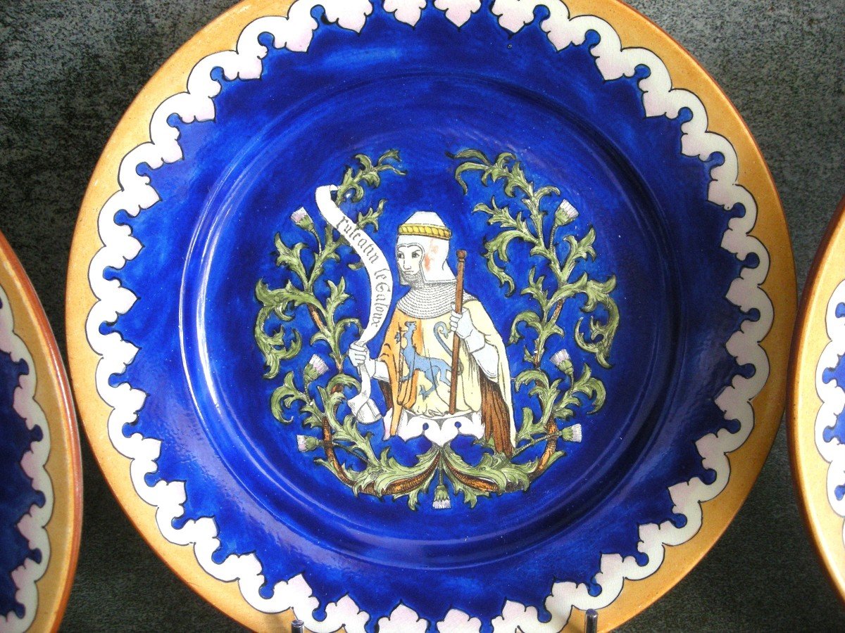 6 Heraldic Earthenware Plates 1903 From Pierrefonds-photo-3