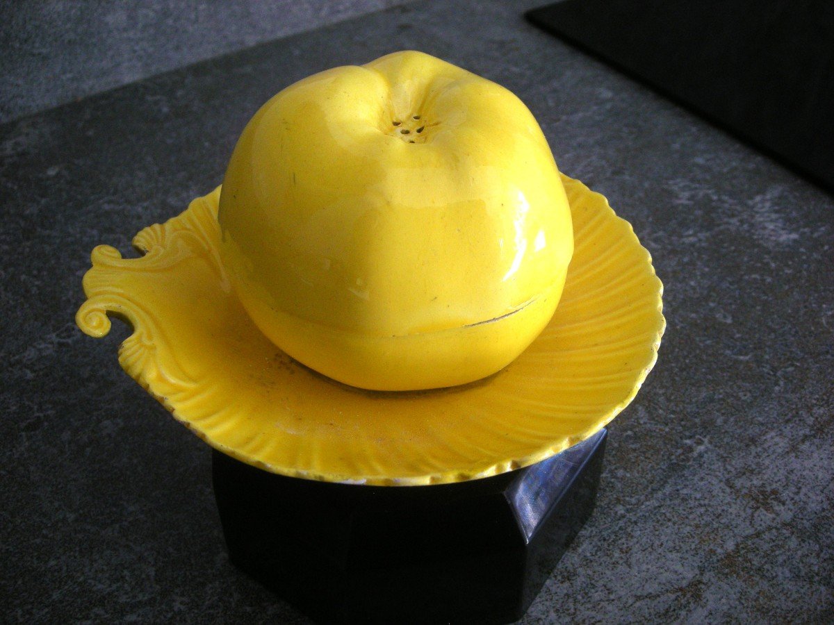 Trompe-l'oeil Inkwell, Fine Yellow Earthenware Signed Montereau   -photo-3