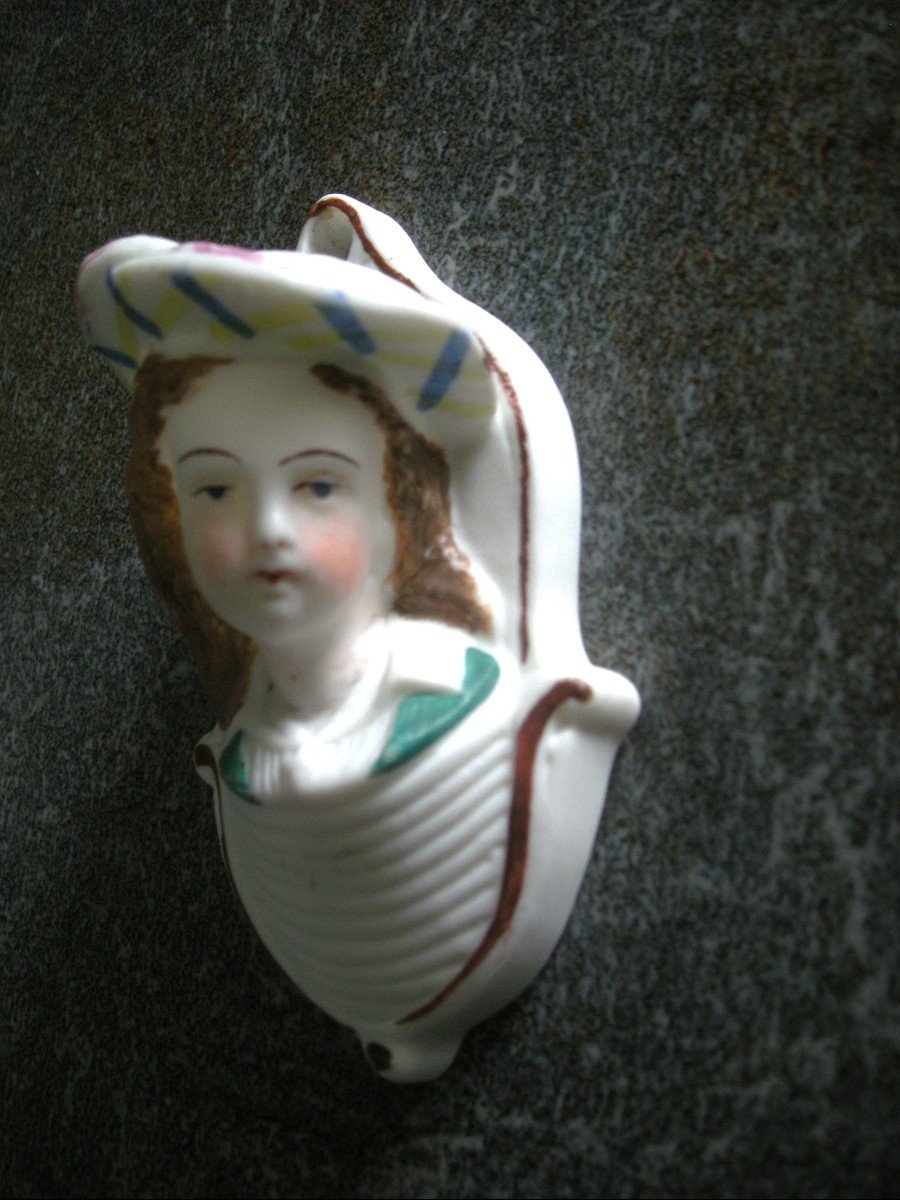 Pyrogenic Porcelain Biscuit 19th Century From Creil And Montereau