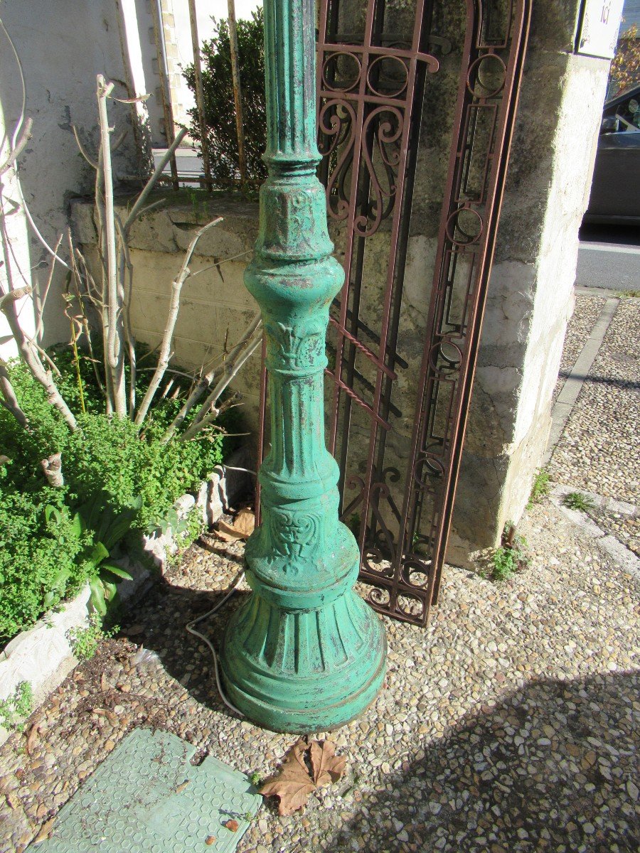 Cast Iron Park Lamp Post-photo-2