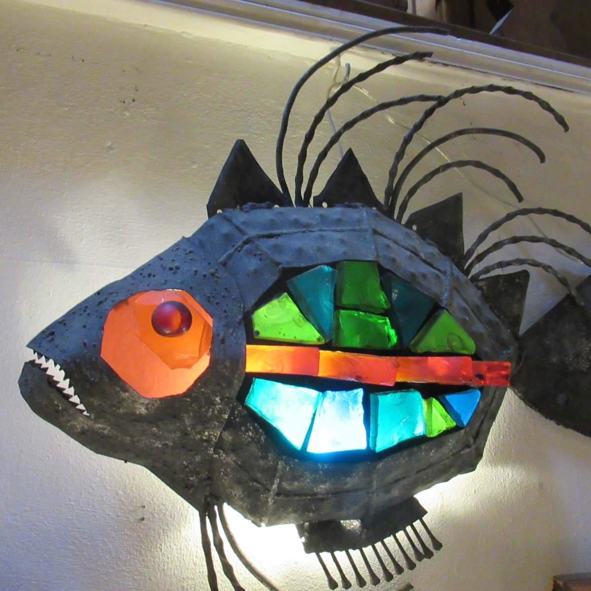 Piranas Fish In Metal And Cut Glass Block Brutalist -photo-2