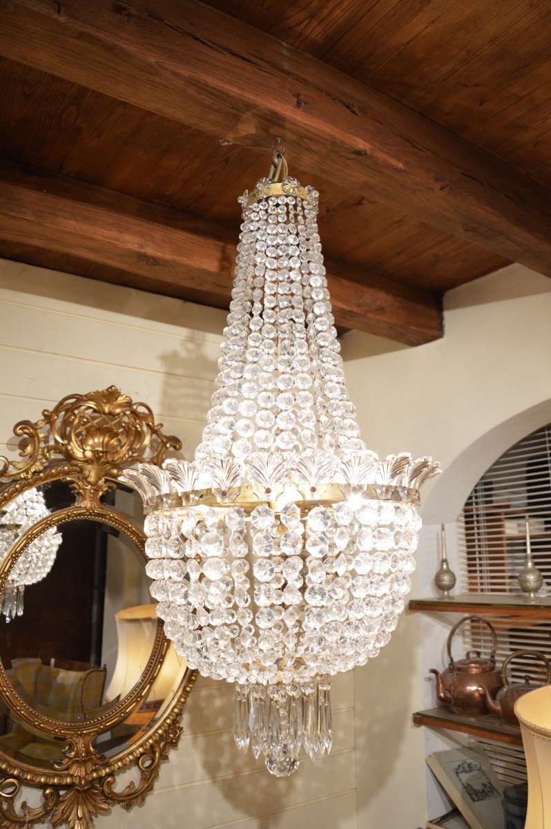 Lustre Baccarat