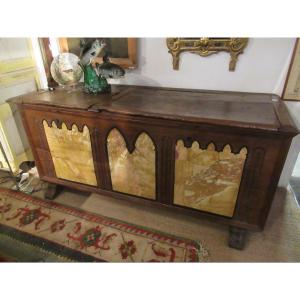  Important Walnut Chest With Inlays Of Marble Slabs Of Different Origins 