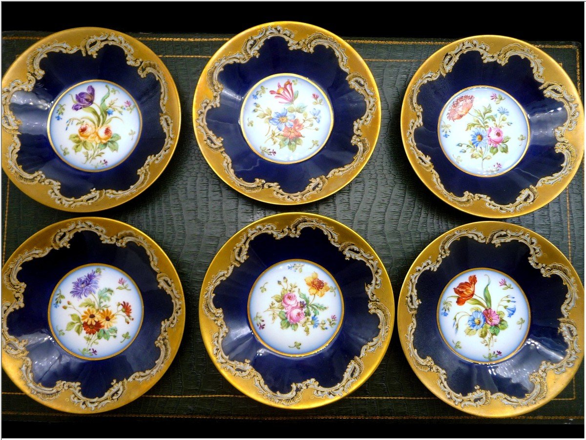 In Its Case, Sèvres Porcelain Tea / Chocolate Service 6 Cups And Their Saucer-photo-3