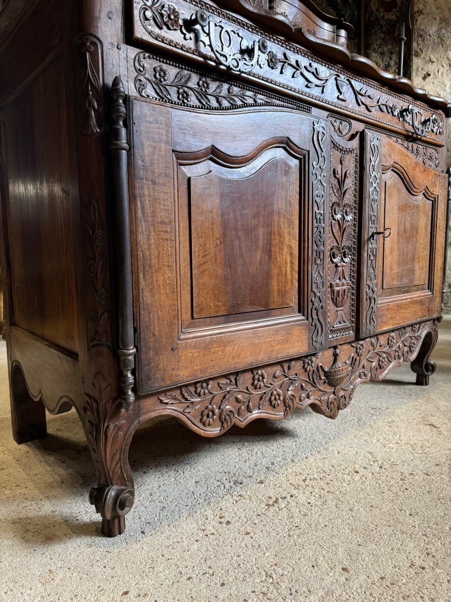 Provençal Glissant Buffet In Walnut From The 18th Century  -photo-4