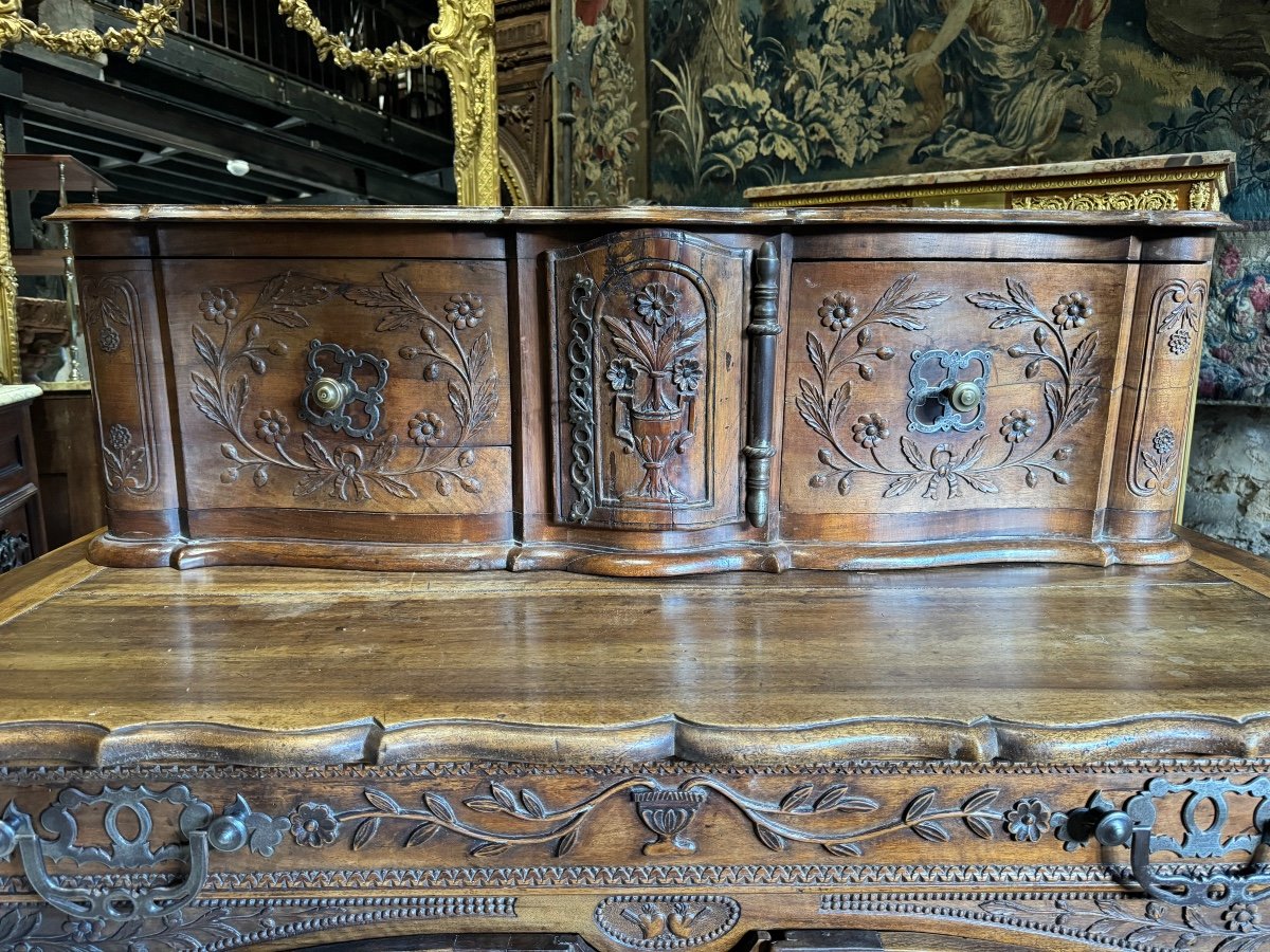 Provençal Glissant Buffet In Walnut From The 18th Century  -photo-5