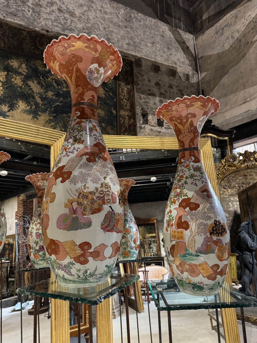 Pair Of Kutani Vases, Japan, Late 19th Century -photo-4