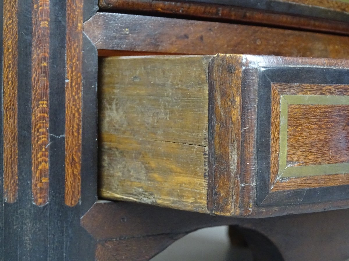 Commode De Maitrise en marquèterie et baguettes de laiton d'époque Louis XIV - Régénce-photo-1