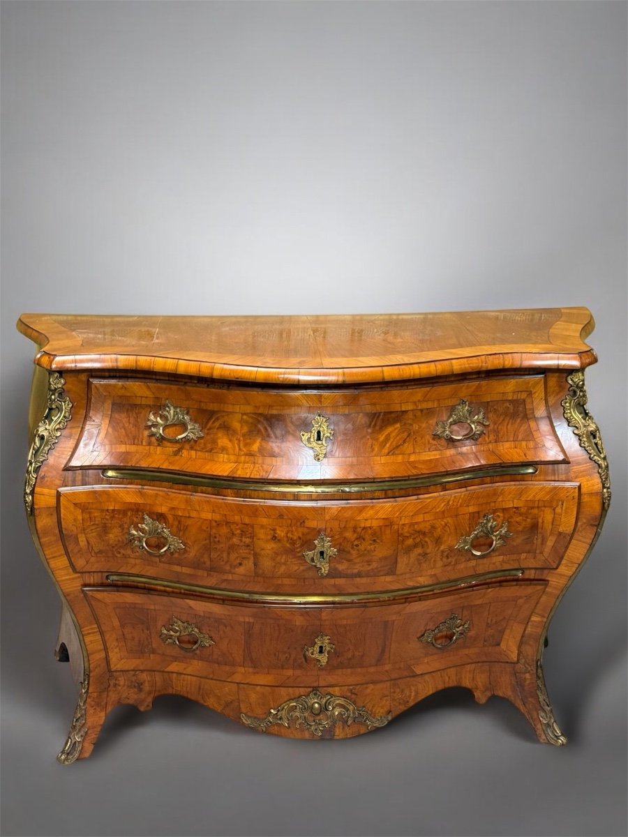 Suède - Commode Tombeau D’époque XVIIIème Siècle  Suédoise-photo-2