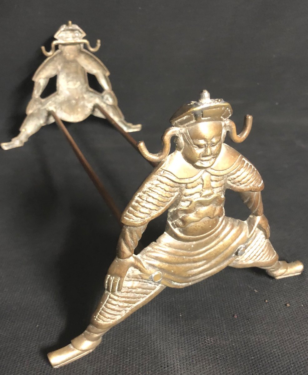 Samurai Curious Bronze Object Japan Hold ? Meji