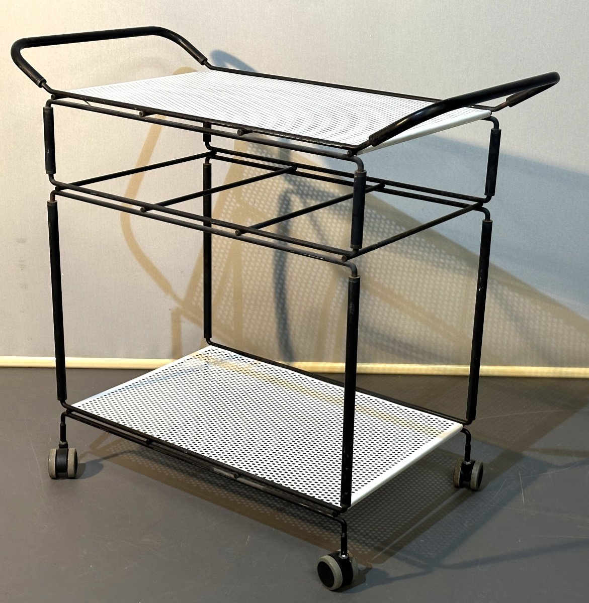 Niels Gammelgaard 1944 Rolling Trolley With Modular Trays Metal Service Black And White Metal-photo-3