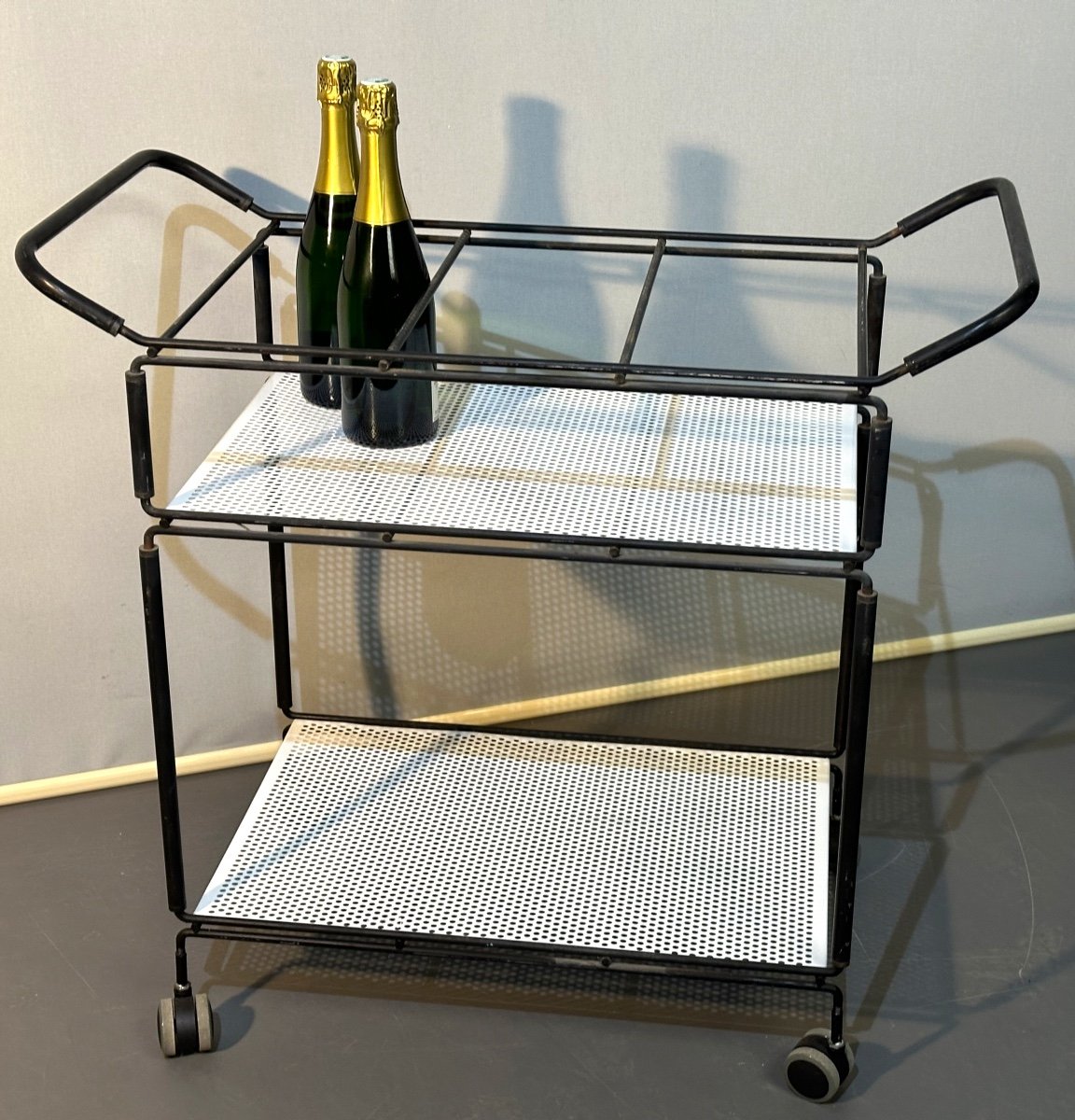 Niels Gammelgaard 1944 Rolling Trolley With Modular Trays Metal Service Black And White Metal-photo-5