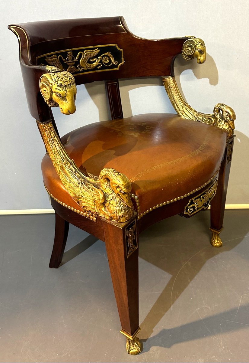 Fauteuil de bureau d’apparat Empire en acajou et bronze En très bon état -photo-7