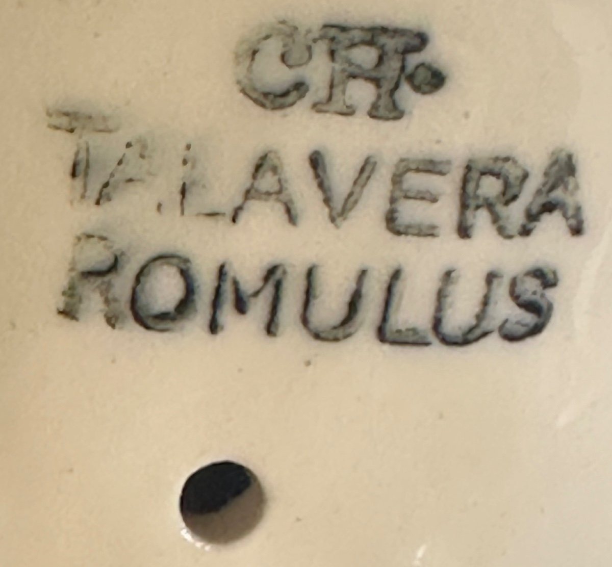 Chien FOX TERRIER En céramique polychrome Art Deco signée  Talavera Romulus /2-photo-1