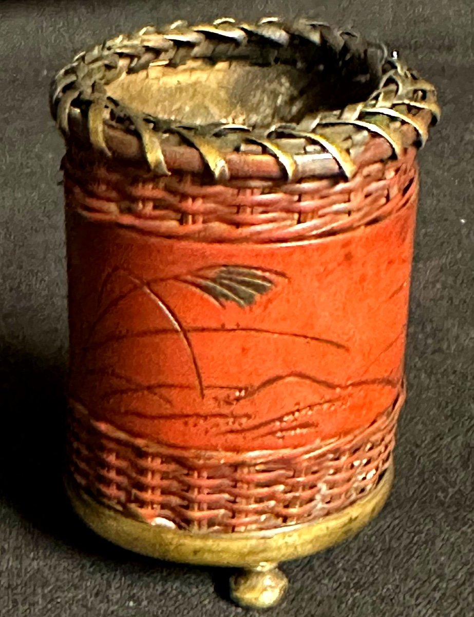 Japan 19th Century Small Lacquered Bamboo And Brass Vase Brush Holder For Scholar Or Ikebana Meiji Decoration-photo-2